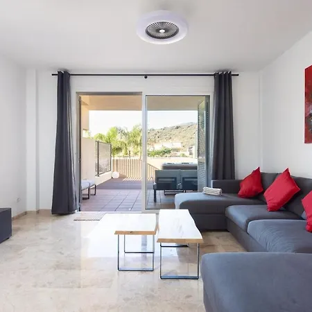 Holiday home Royal By Eden